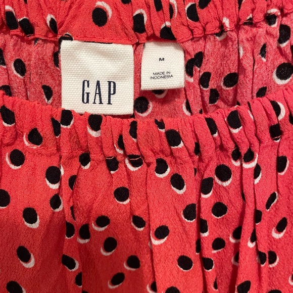 GAP Top - Picture 2 of 4